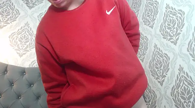 EmmaCowperr online show from 03/14/25, 11:45