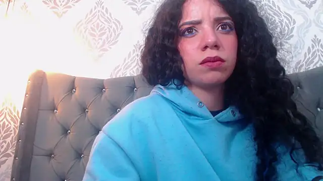 EmmaCowperr online show from 02/20/25, 04:14