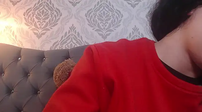 EmmaCowperr online show from 02/25/25, 07:16