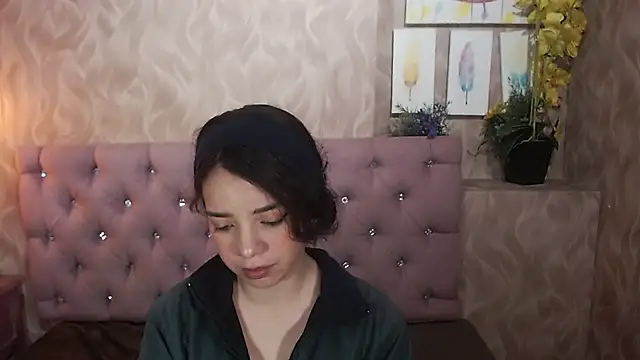 EmmaCowperr online show from 01/15/26, 05:11