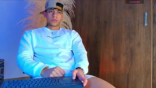 Josep Davies online show from 10/26/25, 07:36