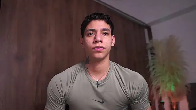 Josep Davies online show from 04/15/26, 01:11