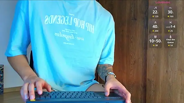 Josep Davies online show from 10/23/25, 08:18