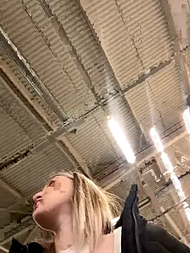 littlebitchess online show from 11/28/25, 07:25