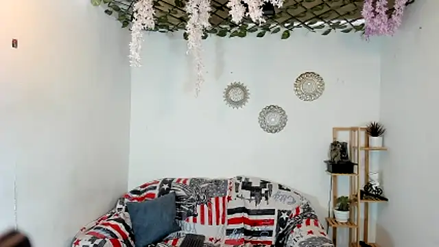 oliverhot2005 online show from 11/14/25, 01:59