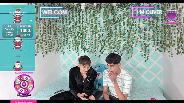 oliverhot2005 online show from 12/18/25, 05:06