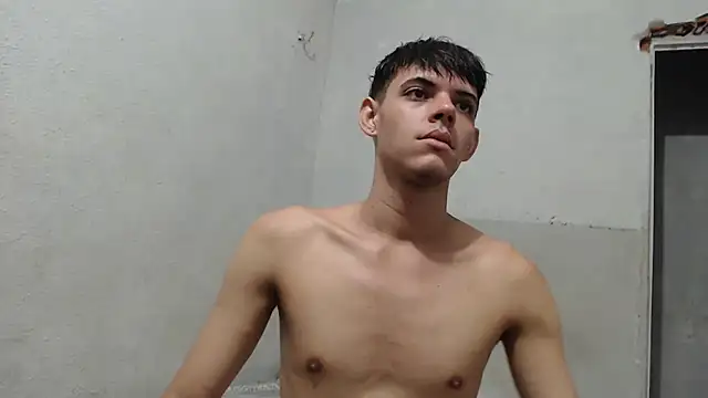 MicaelRian69 online show from 11/17/25, 08:57