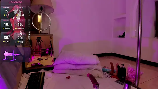 Snapshot of Aisha_cooper chatting on 12/06/24, 05:47 Aisha cooper online show from 12/06/24, 05:47