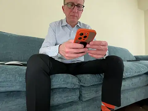 mouser21212 online show from 04/03/26, 10:38