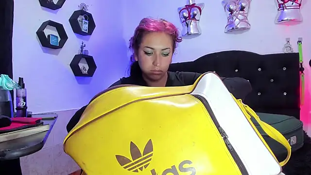 LucyStrike  online show from 11/24/25, 11:27