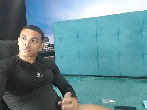 SexyBigCock01 online show from 11/10/25, 01:05