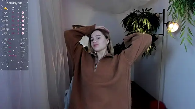 Snapshot of n0_nude chatting on 02/13/25, 03:39 n0 nude online show from 02/13/25, 03:39