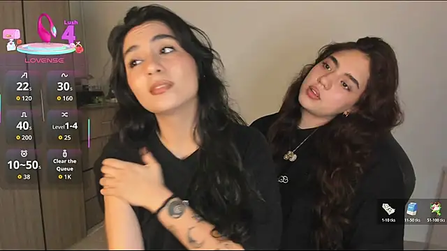 Dahian-peach online show from 11/22/25, 04:11