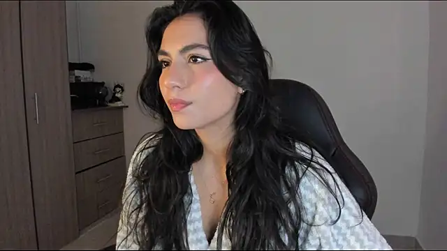 Dahian-peach online show from 10/22/25, 09:24