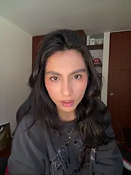Snapshot of Dahian-peach chatting on 06/10/26, 08:54 Dahian-peach online show from 06/10/26, 08:54