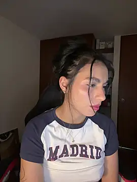 Snapshot of Dahian-peach chatting on 06/11/26, 12:32 Dahian-peach online show from 06/11/26, 12:32