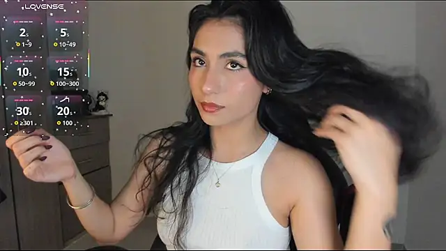 Dahian-peach online show from 10/27/25, 01:17