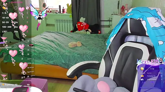 folinskayyya online show from 04/15/26, 06:41