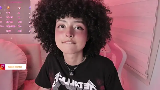 Alice winter  online show from 04/16/26, 09:39