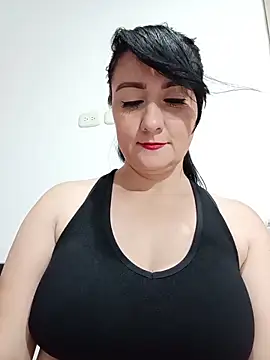 taalia online show from 06/06/26, 02:28