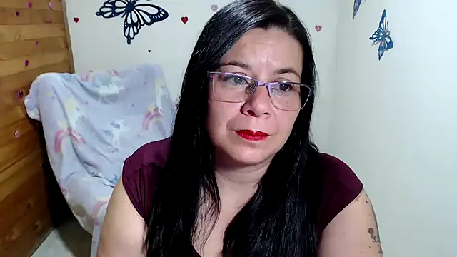 Snapshot of lilisa777 chatting on 09/14/25, 12:22 lilisa777 online show from 09/14/25, 12:22