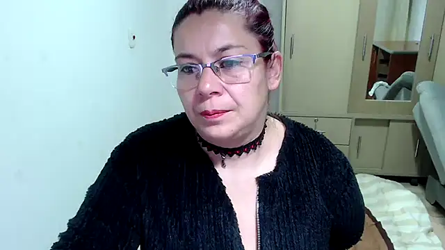 Snapshot of lilisa777 chatting on 03/18/25, 09:56 lilisa777 online show from 03/18/25, 09:56