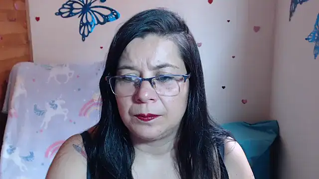 Snapshot of lilisa777 chatting on 09/29/25, 06:13 lilisa777 online show from 09/29/25, 06:13