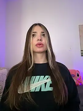 Ashleyjenner  online show from 02/09/26, 12:25