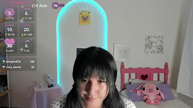 Snapshot of cute_roxy chatting on 02/10/25, 02:19 cute roxy online show from 02/10/25, 02:19