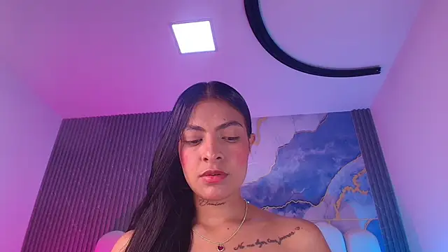 hot dione online show from 04/13/26, 07:18