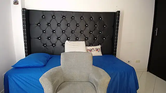 renata salinas 1 online show from 04/07/26, 12:45