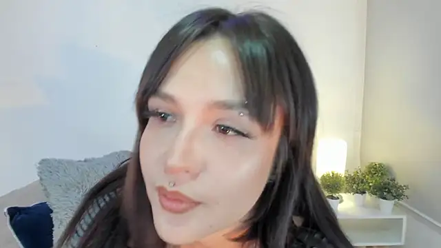Snapshot of isa_molly chatting on 02/04/25, 09:31 isa molly online show from 02/04/25, 09:31