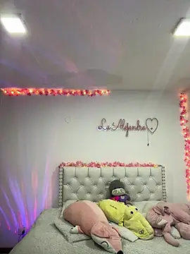 alee lenoxx online show from 07/01/26, 05:08