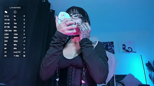 satanbabee online show from 04/06/26, 11:28