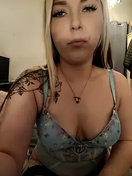 Kinkymilf56 online show from 02/19/25, 06:43