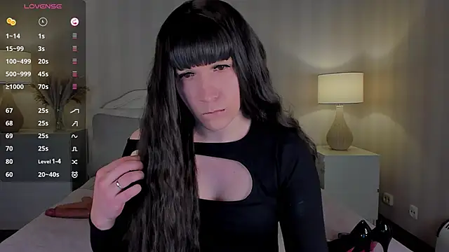 Snapshot of valeriasecret chatting on 02/24/25, 05:11 valeriasecret online show from 02/24/25, 05:11