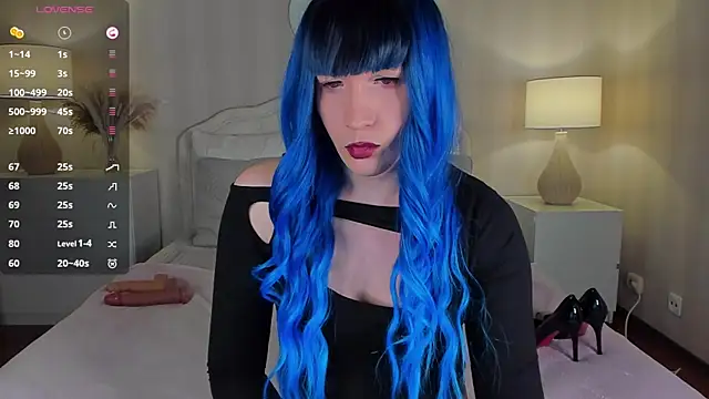 Snapshot of valeriasecret chatting on 03/23/25, 05:32 valeriasecret online show from 03/23/25, 05:32