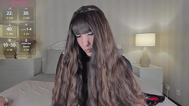 valeriasecret online show from 10/31/25, 05:37