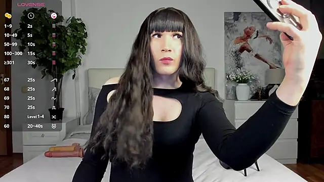 Snapshot of valeriasecret chatting on 02/10/25, 05:25 valeriasecret online show from 02/10/25, 05:25