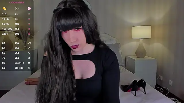 Snapshot of valeriasecret chatting on 03/16/25, 05:03 valeriasecret online show from 03/16/25, 05:03