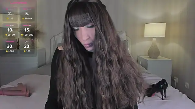 Snapshot of valeriasecret chatting on 10/19/25, 05:21 valeriasecret online show from 10/19/25, 05:21
