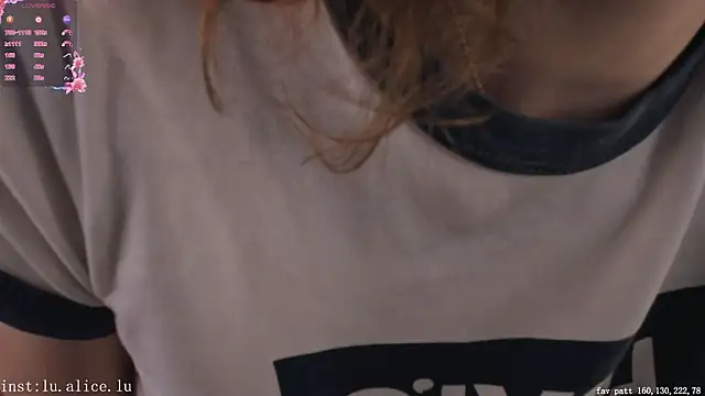 alicelu  online show from 03/29/26, 06:37