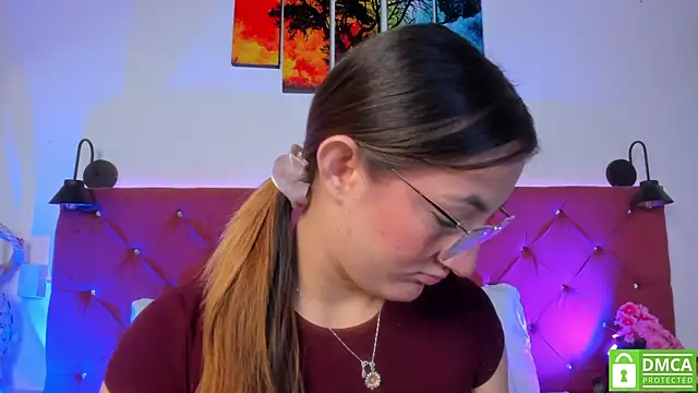 Snapshot of Ruth_harvey_ chatting on 01/14/26, 01:48 Ruth harvey online show from 01/14/26, 01:48