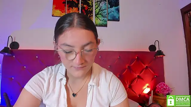 Snapshot of Ruth_harvey_ chatting on 06/01/26, 01:55 Ruth harvey online show from 06/01/26, 01:55