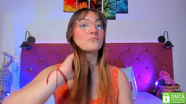 Snapshot of Ruth_harvey_ chatting on 01/13/26, 01:48 Ruth harvey online show from 01/13/26, 01:48