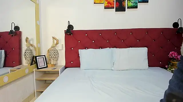 Ruth harvey  online show from 11/26/25, 01:11