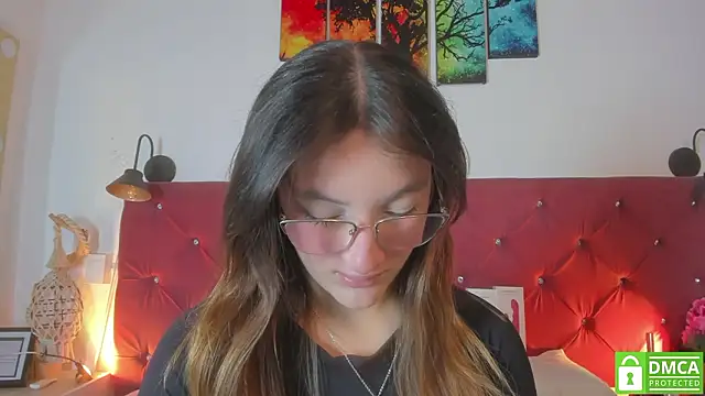 Ruth harvey  online show from 03/19/26, 01:11