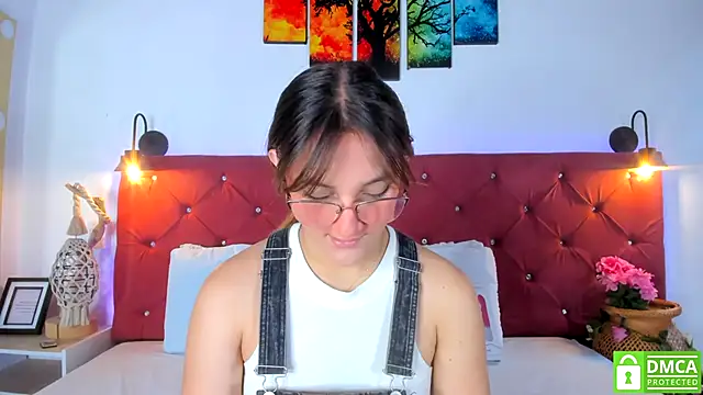 Snapshot of Ruth_harvey_ chatting on 10/14/25, 01:23 Ruth harvey online show from 10/14/25, 01:23