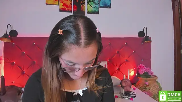 Ruth harvey  online show from 04/05/26, 01:29