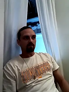 VitaminmanFL online show from 11/17/25, 03:21